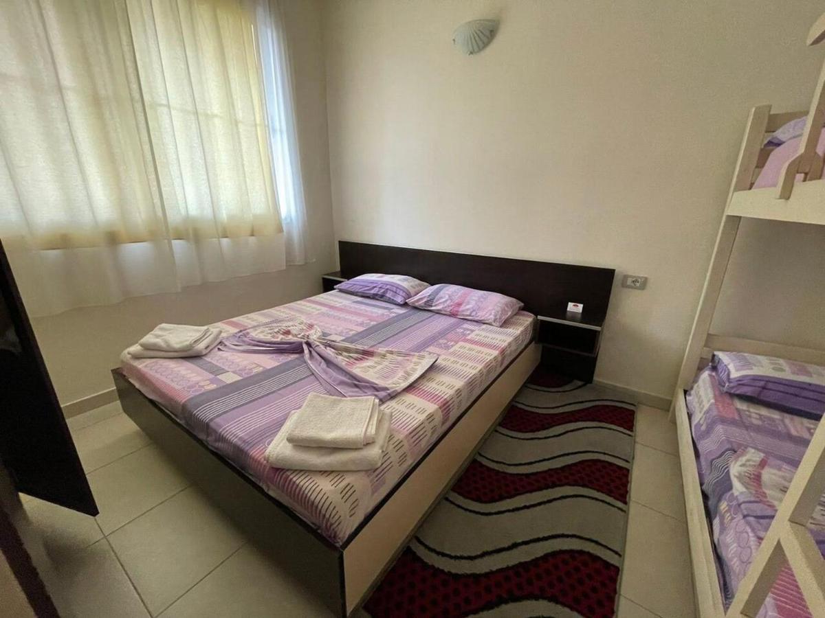 Aparthotel Vila Tufi Velipojë 外观 照片