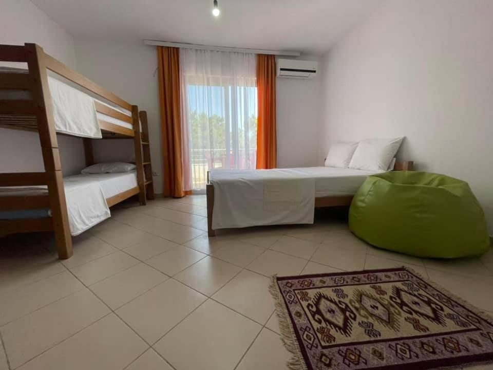Aparthotel Vila Tufi Velipojë 外观 照片