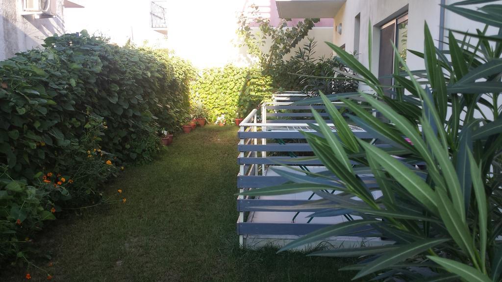 Aparthotel Vila Tufi Velipojë 客房 照片