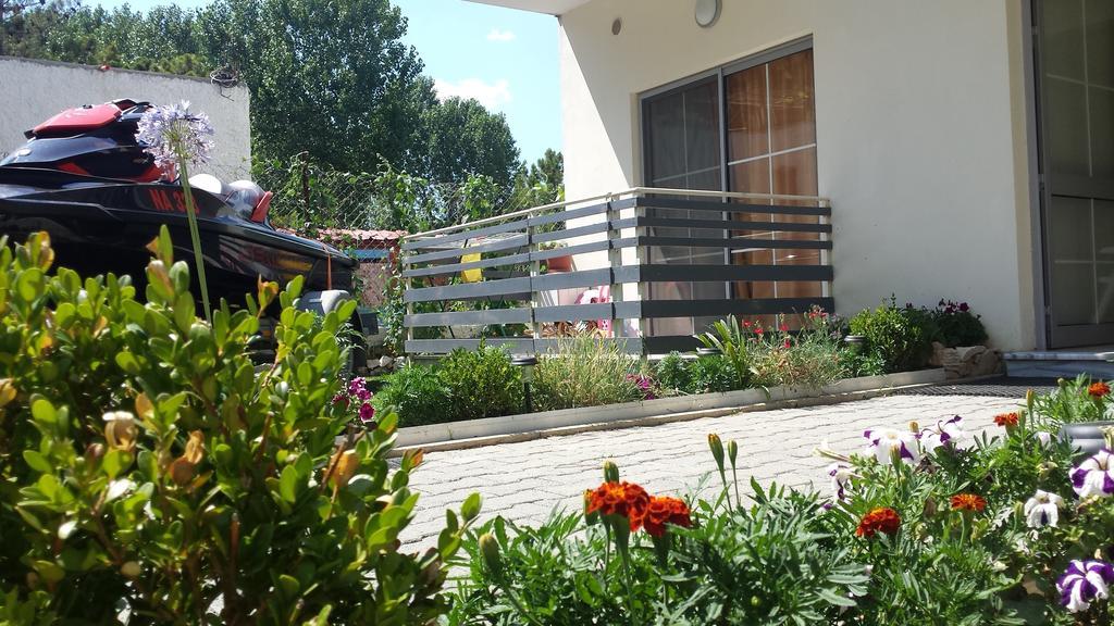 Aparthotel Vila Tufi Velipojë 客房 照片