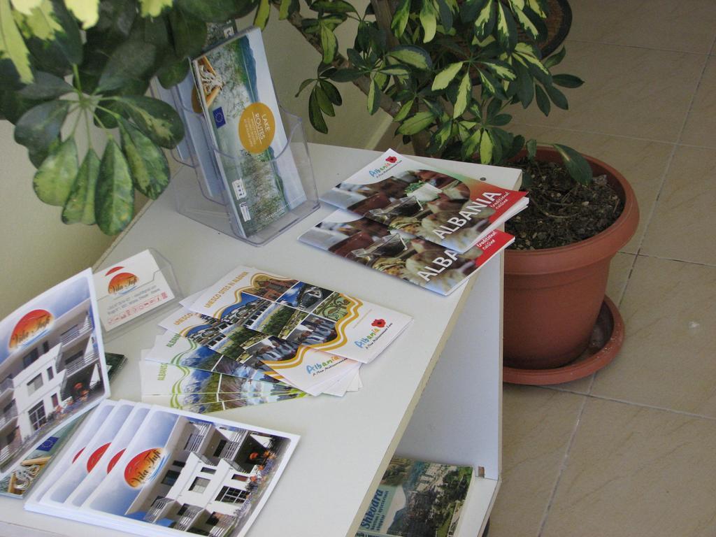 Aparthotel Vila Tufi Velipojë 外观 照片