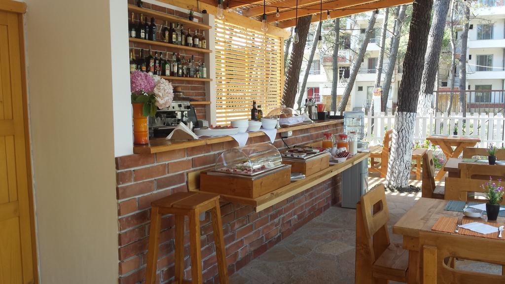 Aparthotel Vila Tufi Velipojë 外观 照片